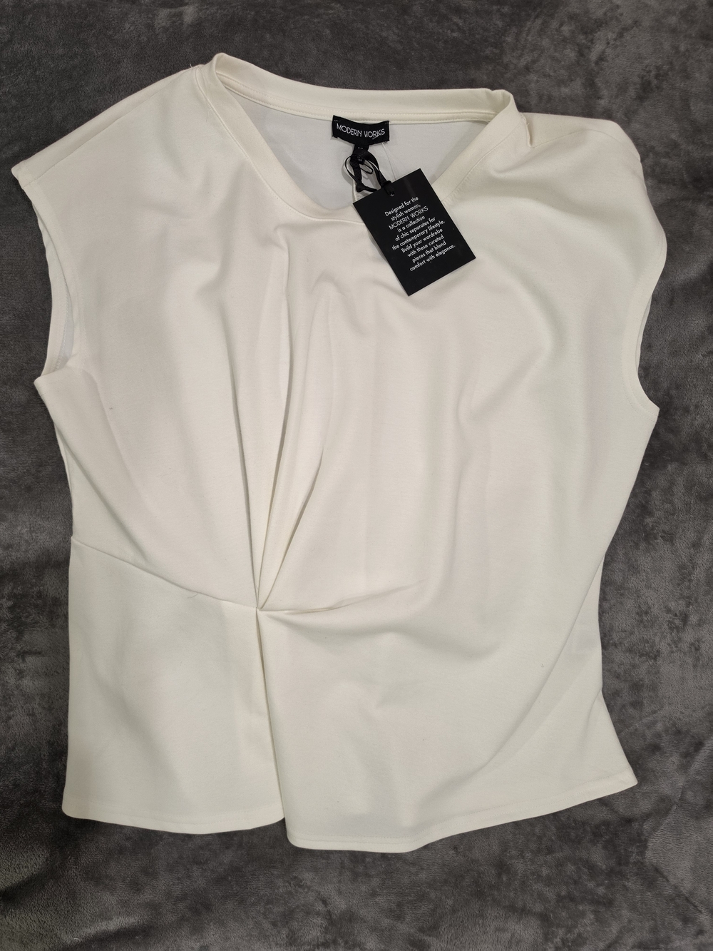 Modern Works Cream Sleeveless Twist-Front Top XL